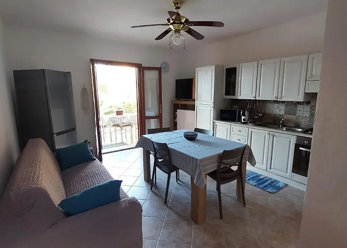 Casa Vacanze San Teodoro Tatil Evi *